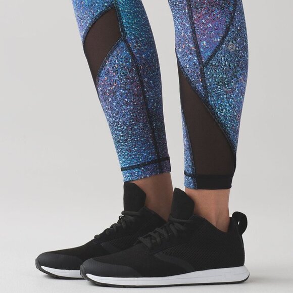 LULULEMON Inspire Tight II - Picture 6 of 16